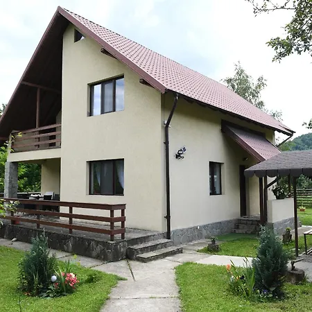 Casa Cu Scari Lunca Mare